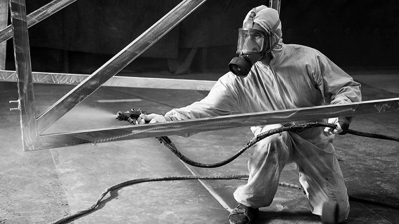 Verniciatura liquida ed elettrostatica